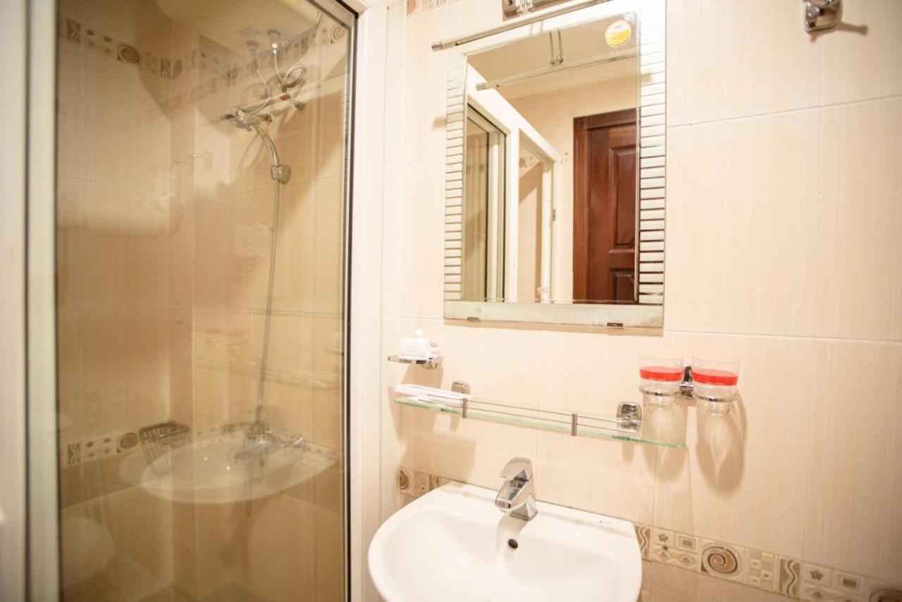 Binh Hung Hotel Хошимин Экстерьер фото