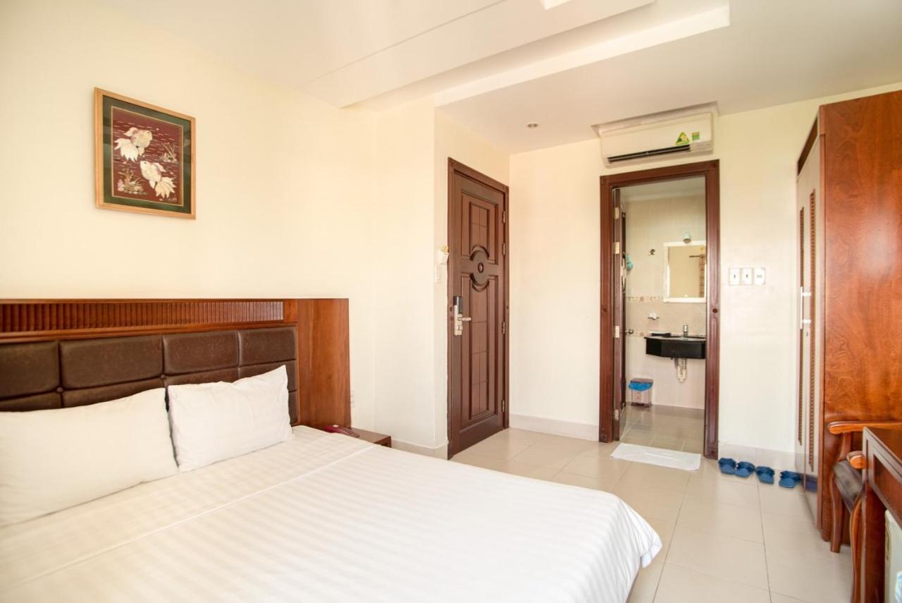 Binh Hung Hotel Хошимин Экстерьер фото