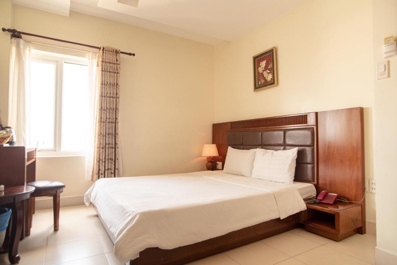 Binh Hung Hotel Хошимин Экстерьер фото