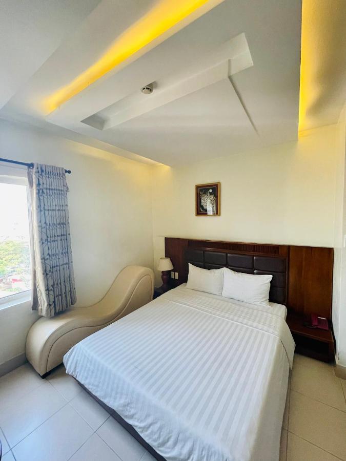 Binh Hung Hotel Хошимин Экстерьер фото