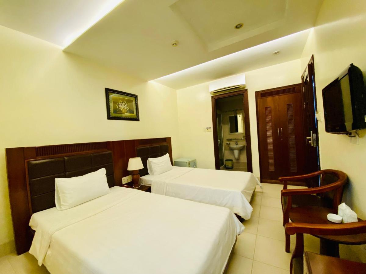 Binh Hung Hotel Хошимин Экстерьер фото